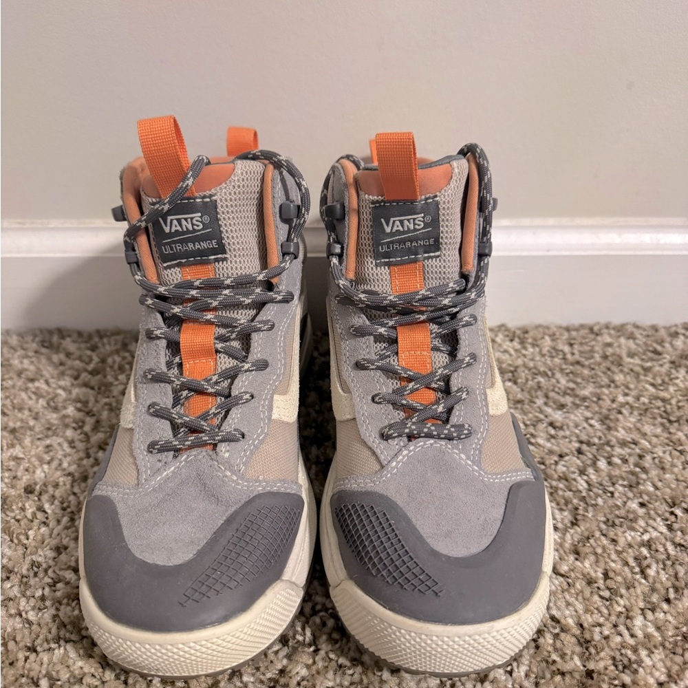 Vans Women's Ultrarange EXO HI Gore-Tex MTE-2 Hiking Shoes